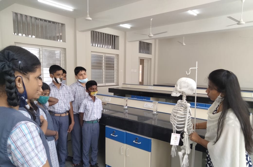 SCIENCE LAB (5)